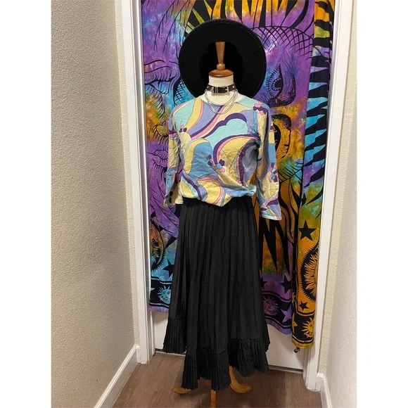 🌈 Amazing pastel Vintage art sweater - Picture 10 of 11